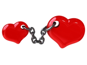 Two hearts fixed by chain